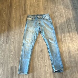 H&M Relaxed Skinny Jeans